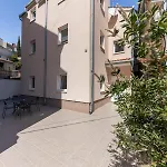 Apartment Sergio Split